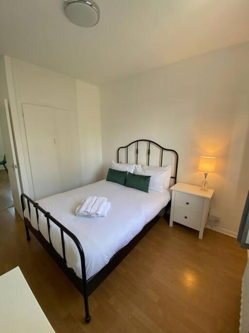 Charming Retreat In Pimlico Apartment London Bagian luar foto