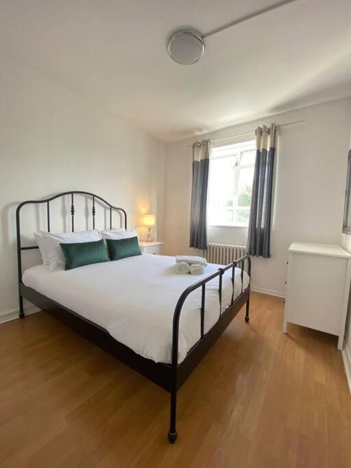 Charming Retreat In Pimlico Apartment London Bagian luar foto